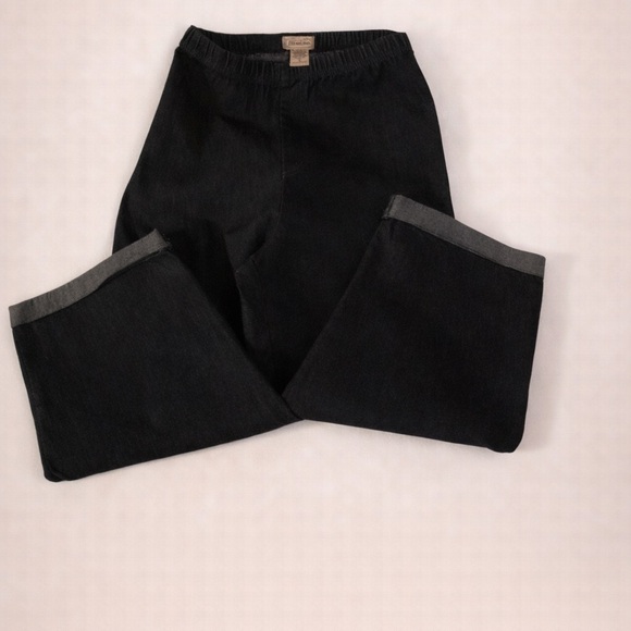 Art & Soul.  Dark Jean Capris - Picture 5 of 5